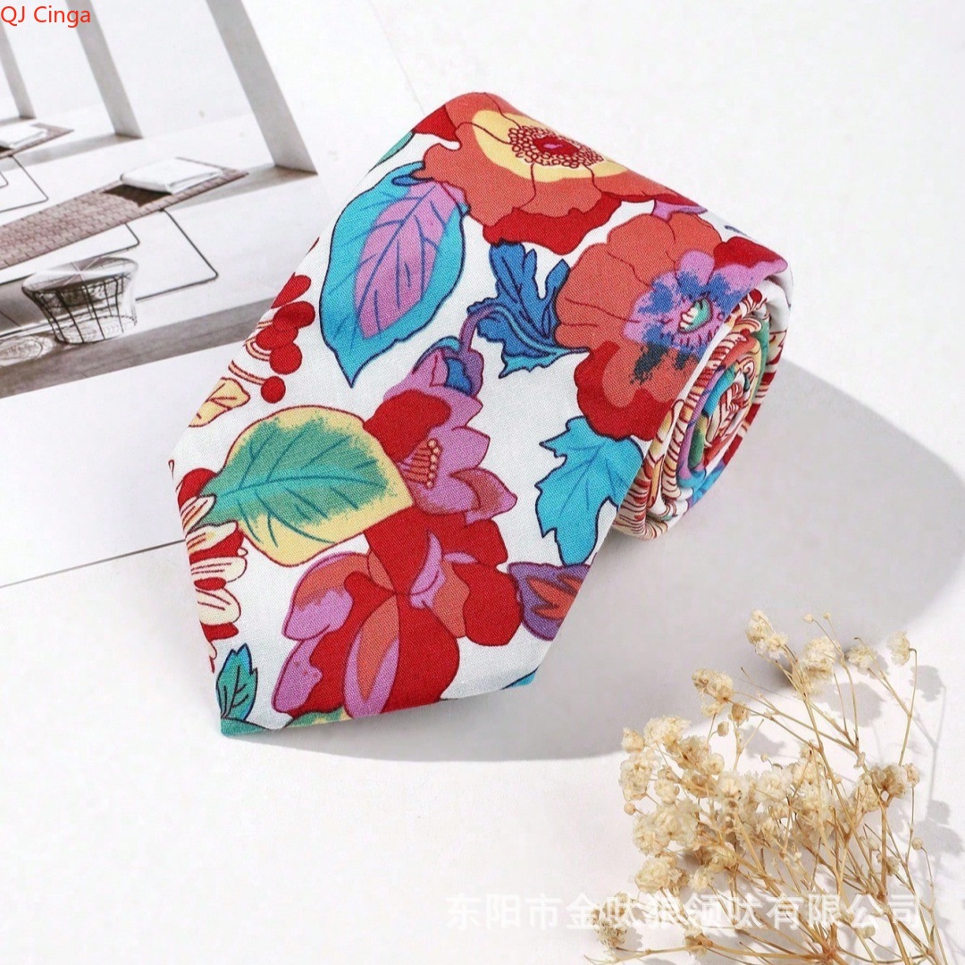 Men'S Accessories Essentials - Zarif Mavi ve Bej Çiçek Desenli
