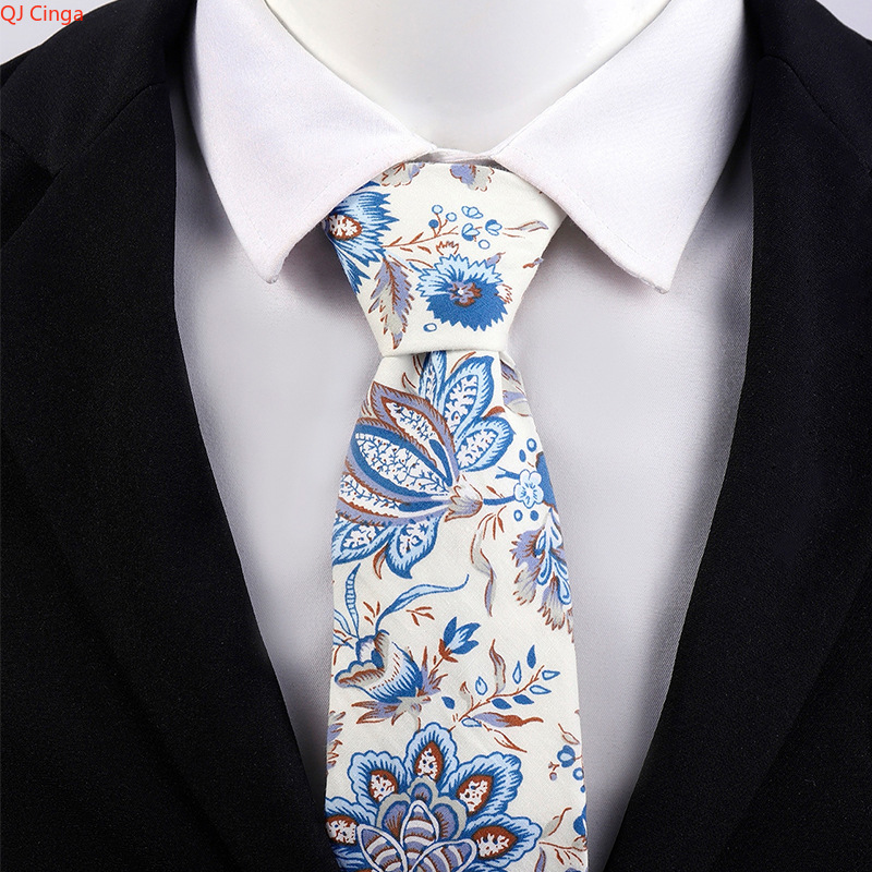 Zarif Mavi ve Bej Çiçek Desenl - Men'S Accessories Essentials incelemesi ve fiyatı