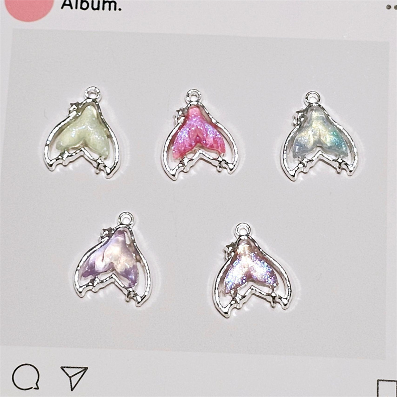 2025 Yeni 100 adet/lot renkli  - Men Accessories Locket incelemesi ve fiyatı