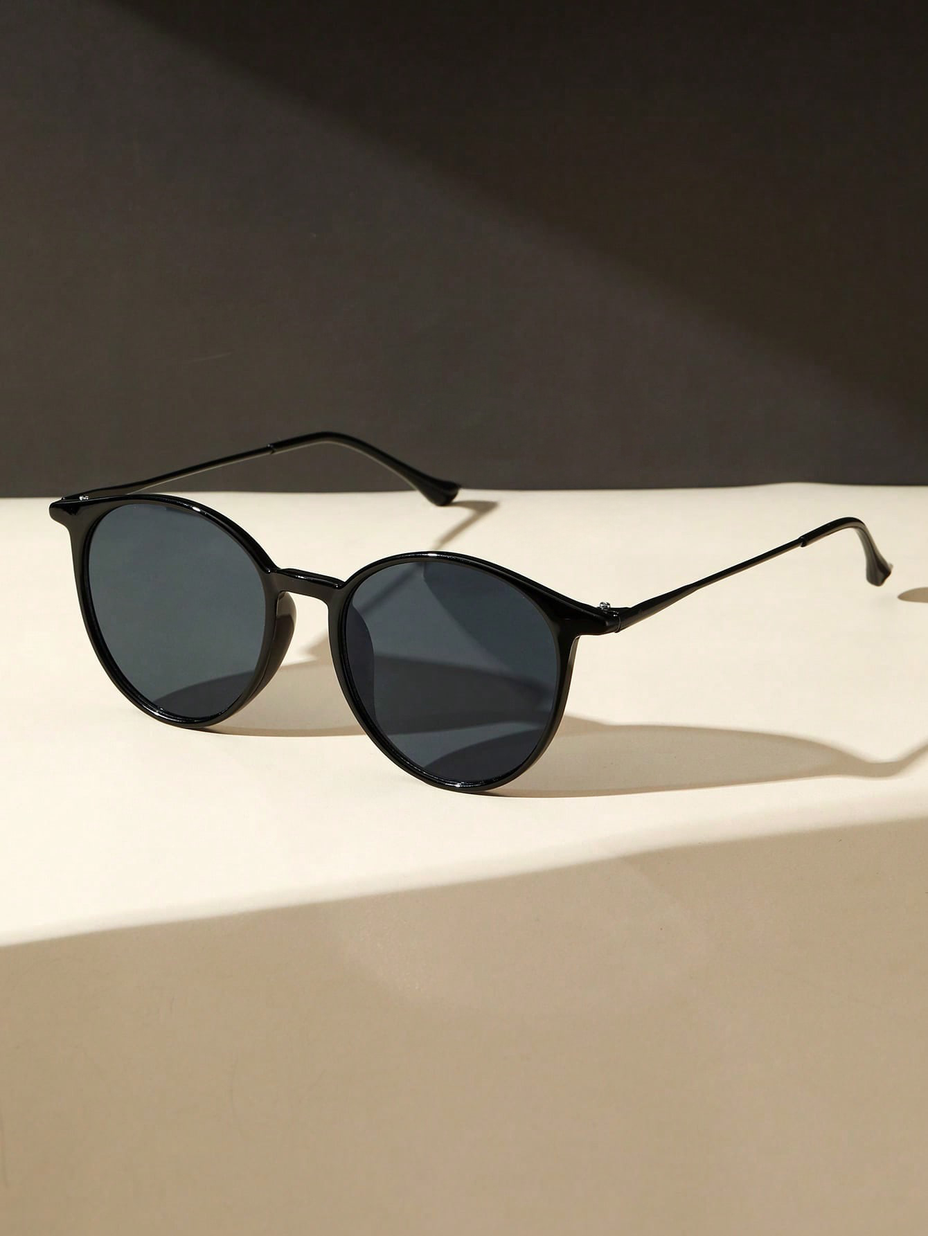 1PC Moda Yuvarlak Metal Kadın  - Men'S Accessories Glasses incelemesi ve fiyatı